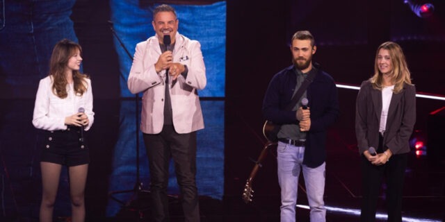 Après La Voix, un participant demande sa blonde en mariage