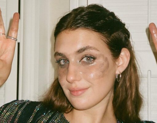 Sophie Nélisse fait la couverture d’un magazine et elle est sublime