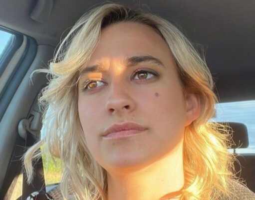 Éléonore Lagacé montre son nouveau look et c’est complètement différent