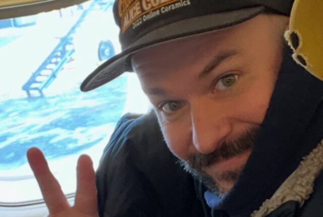 Marc-André Grondin publie une rare photo avec sa blonde et son beau-père
