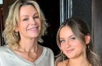 Caroline Néron partage toutes les photos de sa fille à son bal Bal de sa fille