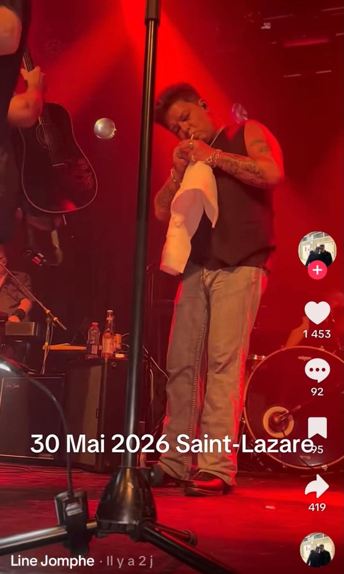 Cigarette sur sc&egrave;ne 30 mai