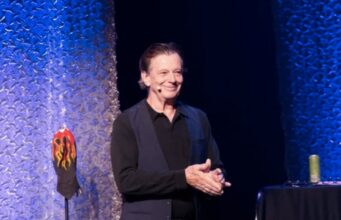 L’humoriste Daniel Lemire doit annuler un spectacle pour un ennui de santé